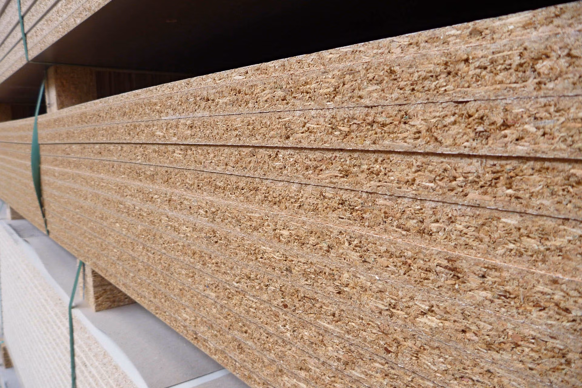 OSB (oriental strand board) stack sheet materials